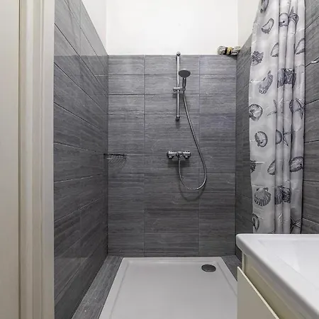 Vidfort куліша 4 * Lviv